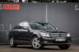 MERCEDES BENZ C320
