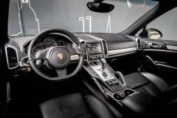 PORSCHE CAYENNE DIESEL