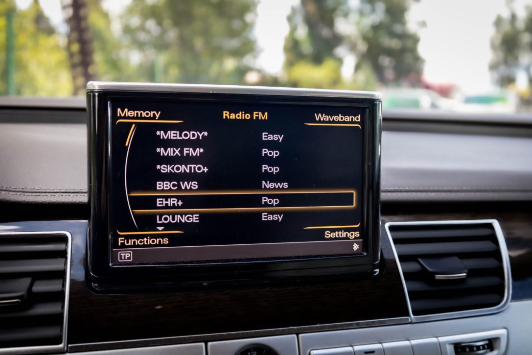AUDI A8