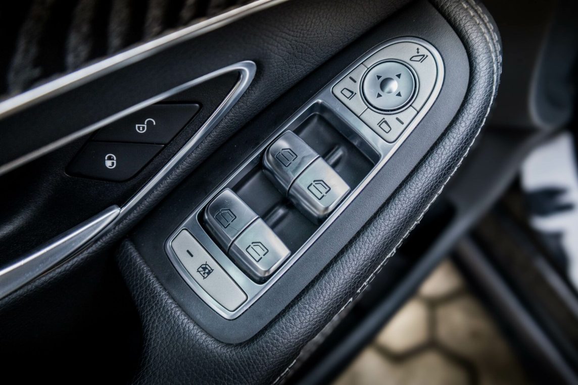 MERCEDES BENZ C200 BLUETEC