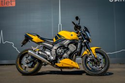 YAMAHA FZ 1N