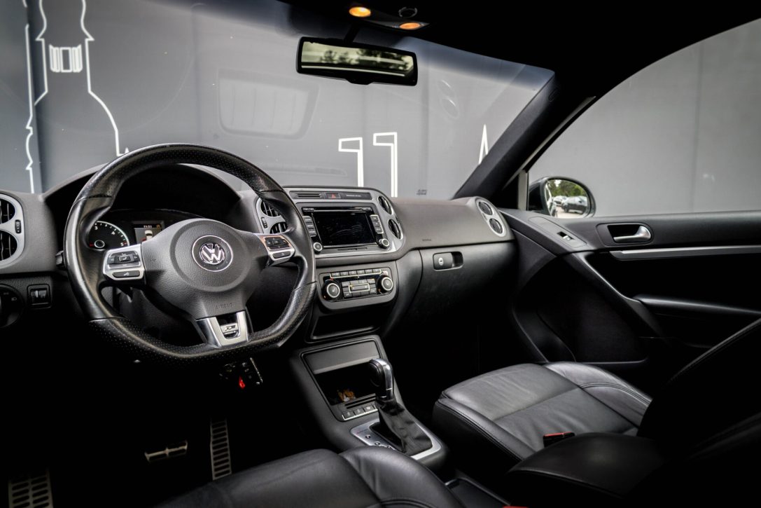VW TIGUAN