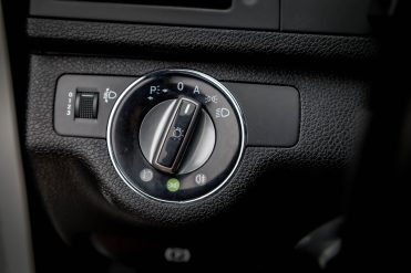 MERCEDES BENZ C220