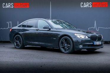 BMW 730