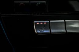 MERCEDES BENZ C220