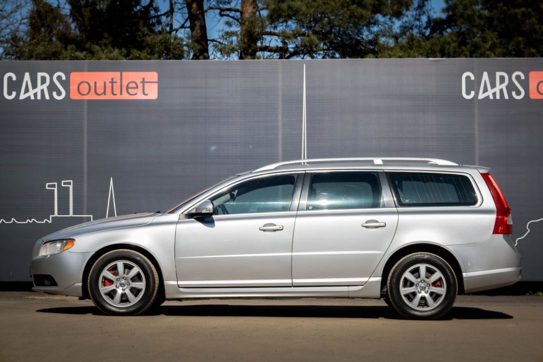 VOLVO V70