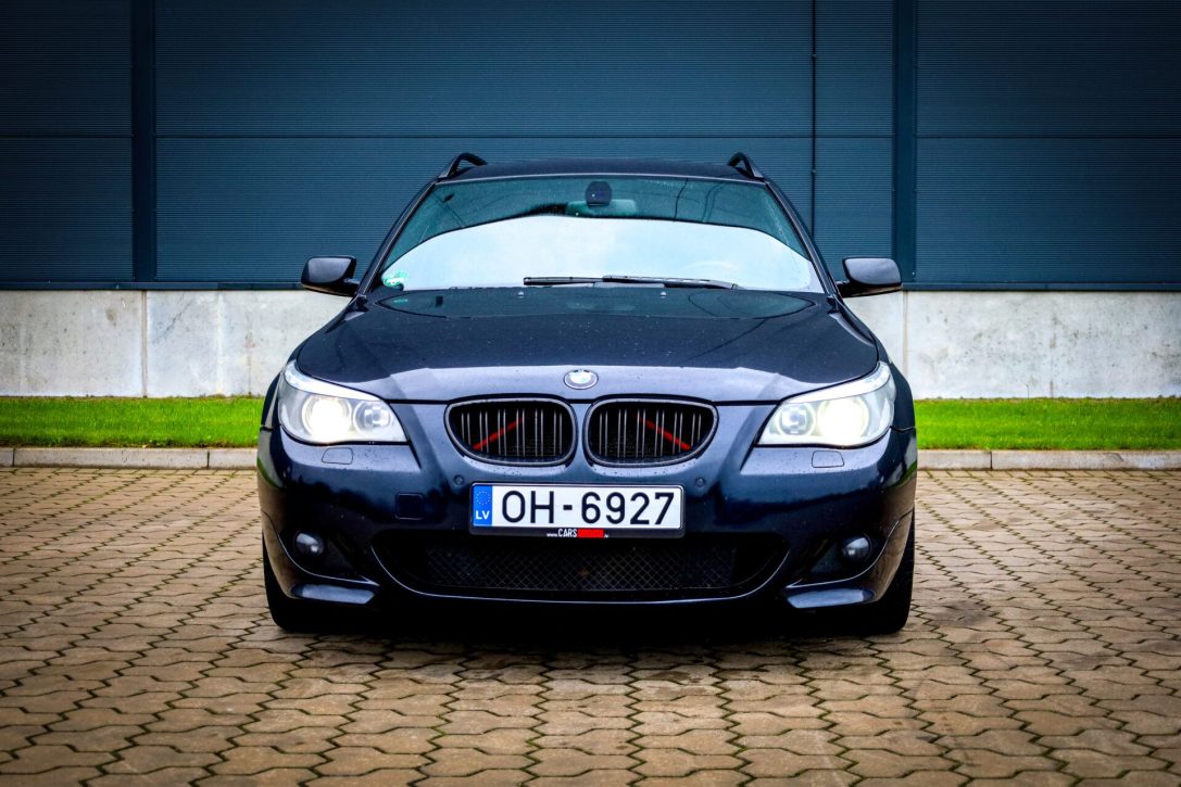 BMW 525