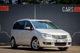 VW TOURAN