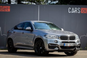 BMW X6 M50D