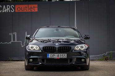 BMW 525
