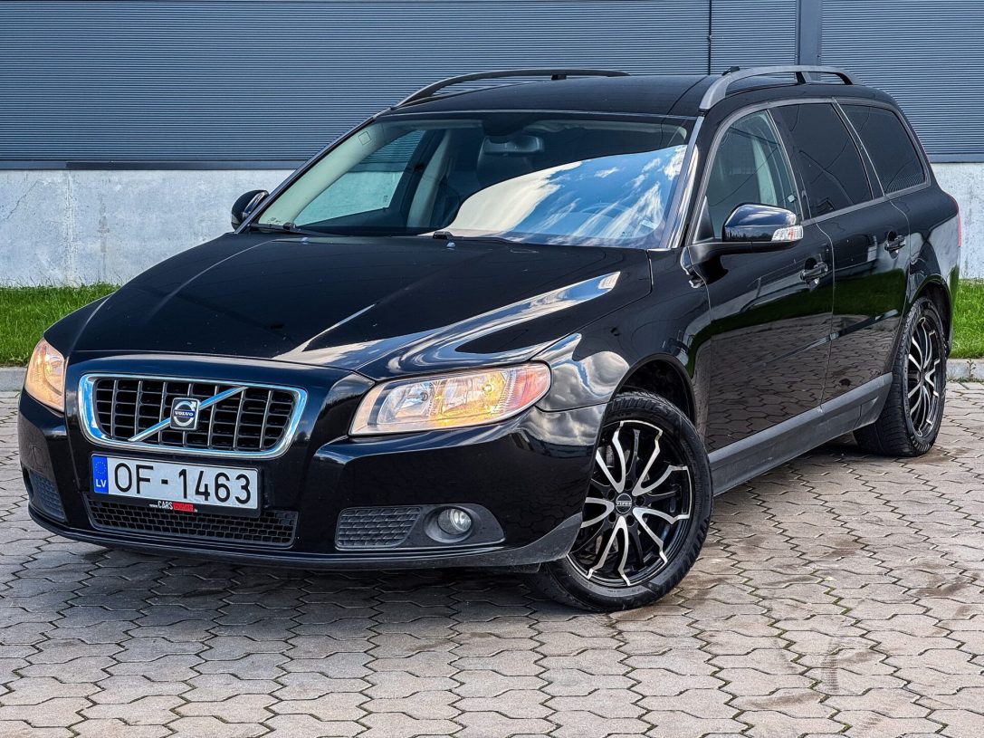 VOLVO V70
