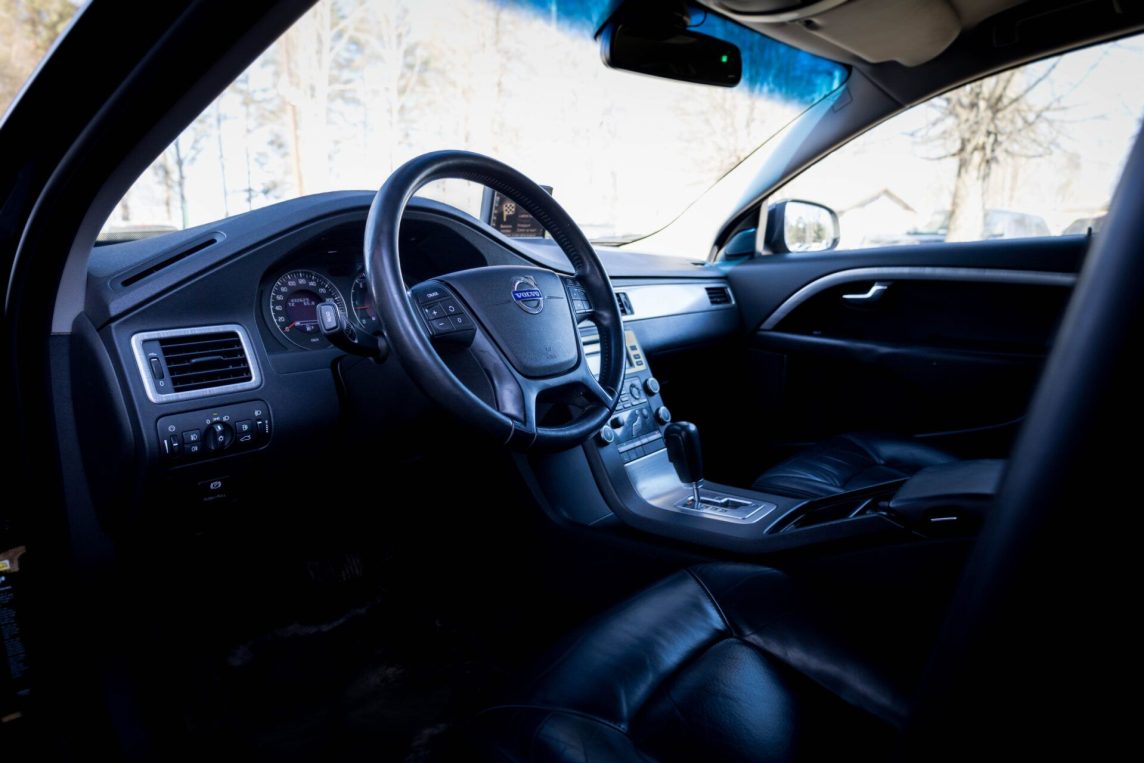 VOLVO V70