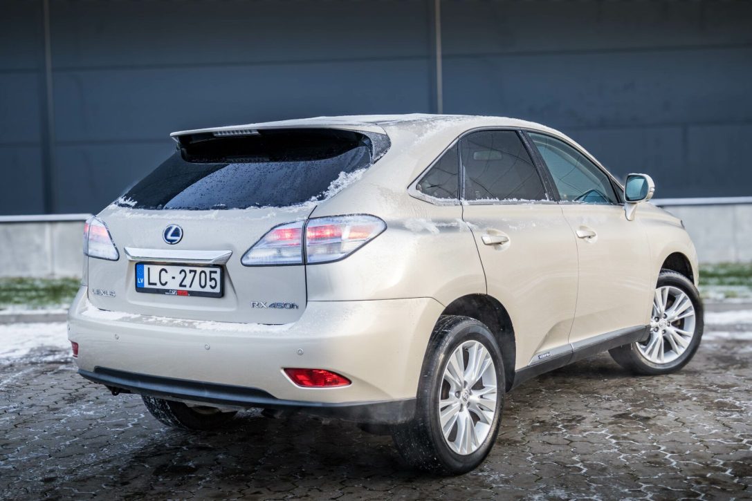 LEXUS RX450H