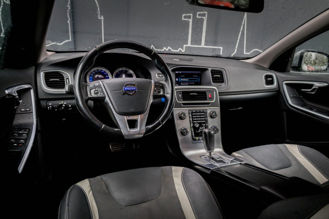 VOLVO V60