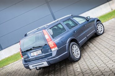 VOLVO XC70