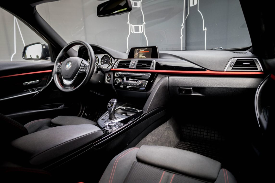 BMW 330D