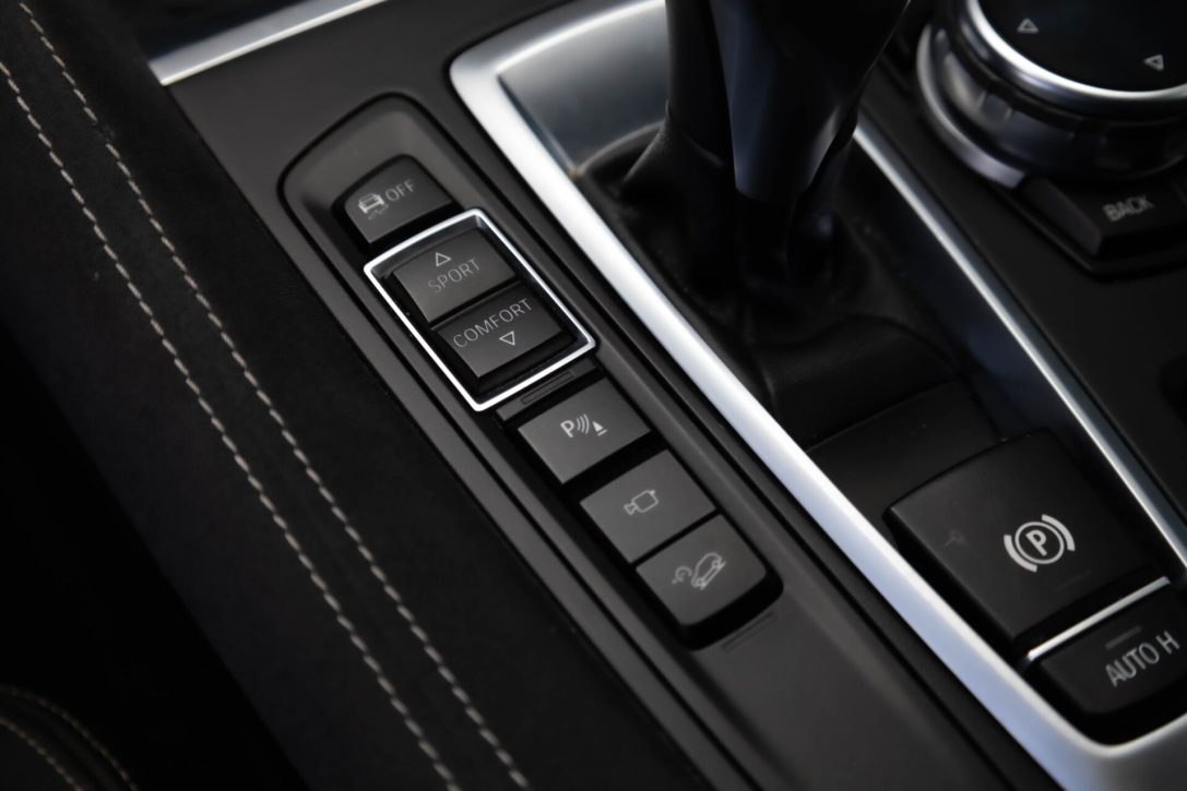 BMW X6 M50D