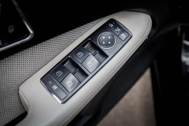 MERCEDES BENZ E350