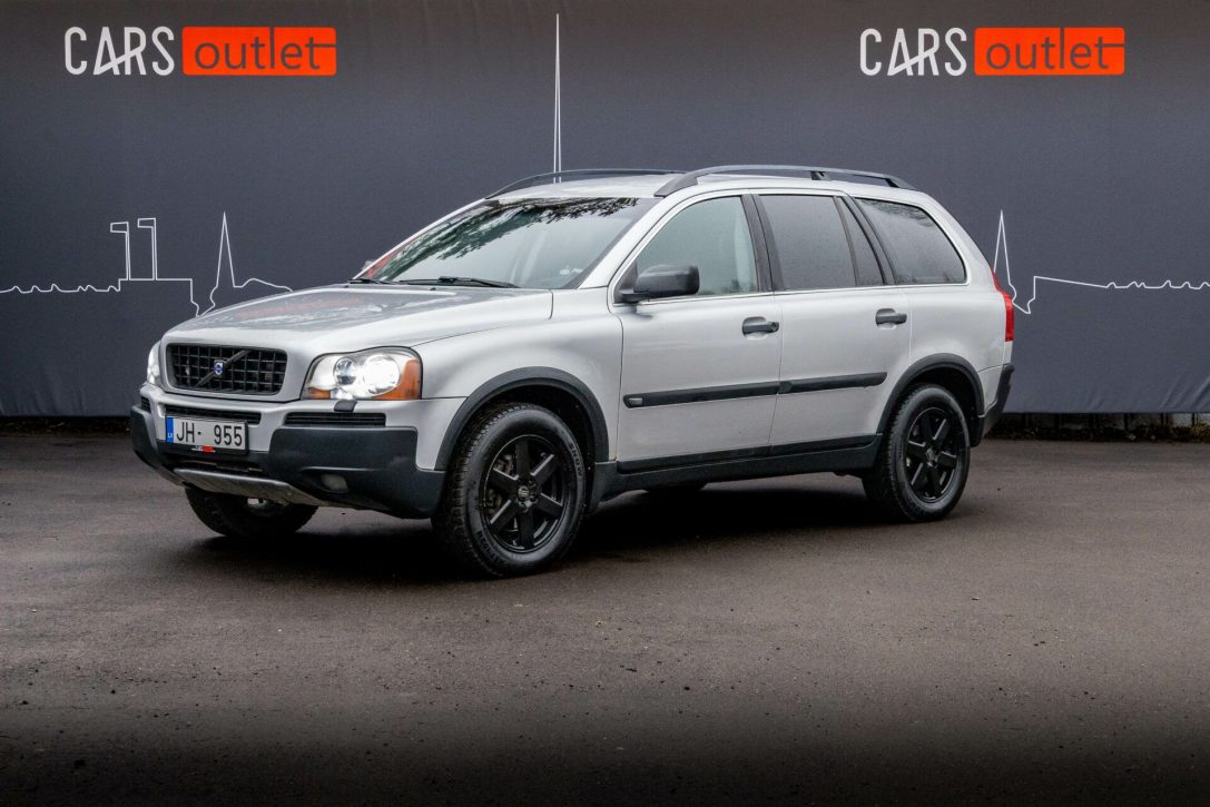 VOLVO XC90