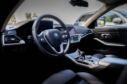 BMW 330E