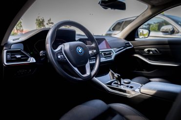 BMW 330E