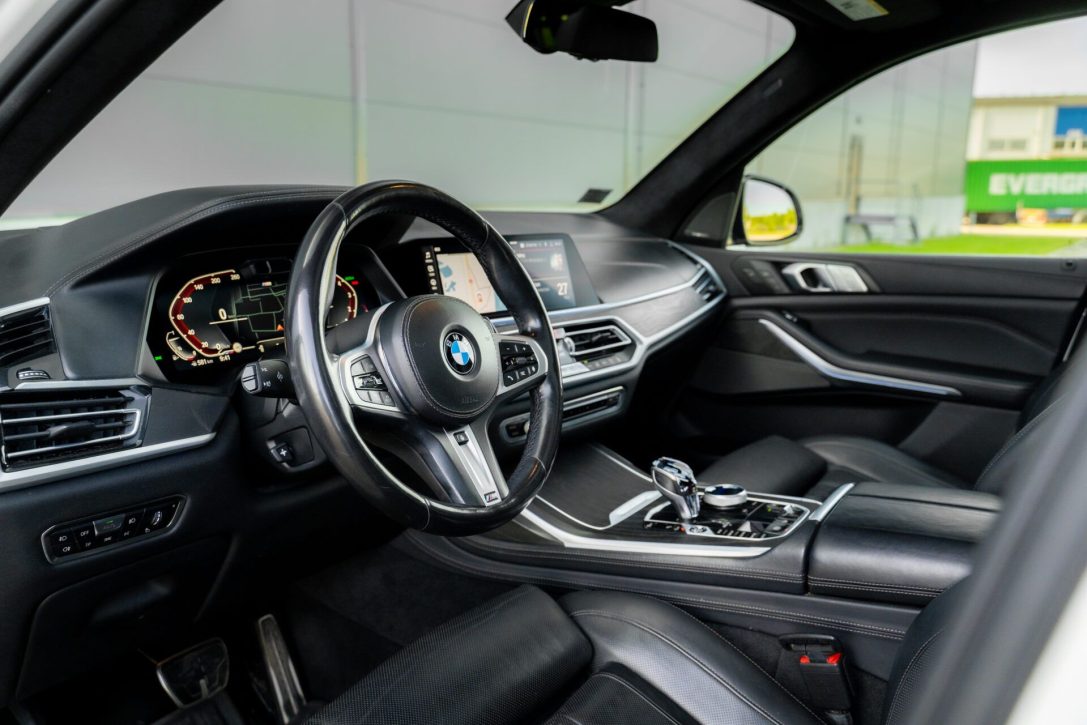 BMW X7 XDRIVE 40I