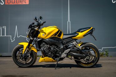 YAMAHA FZ 1N
