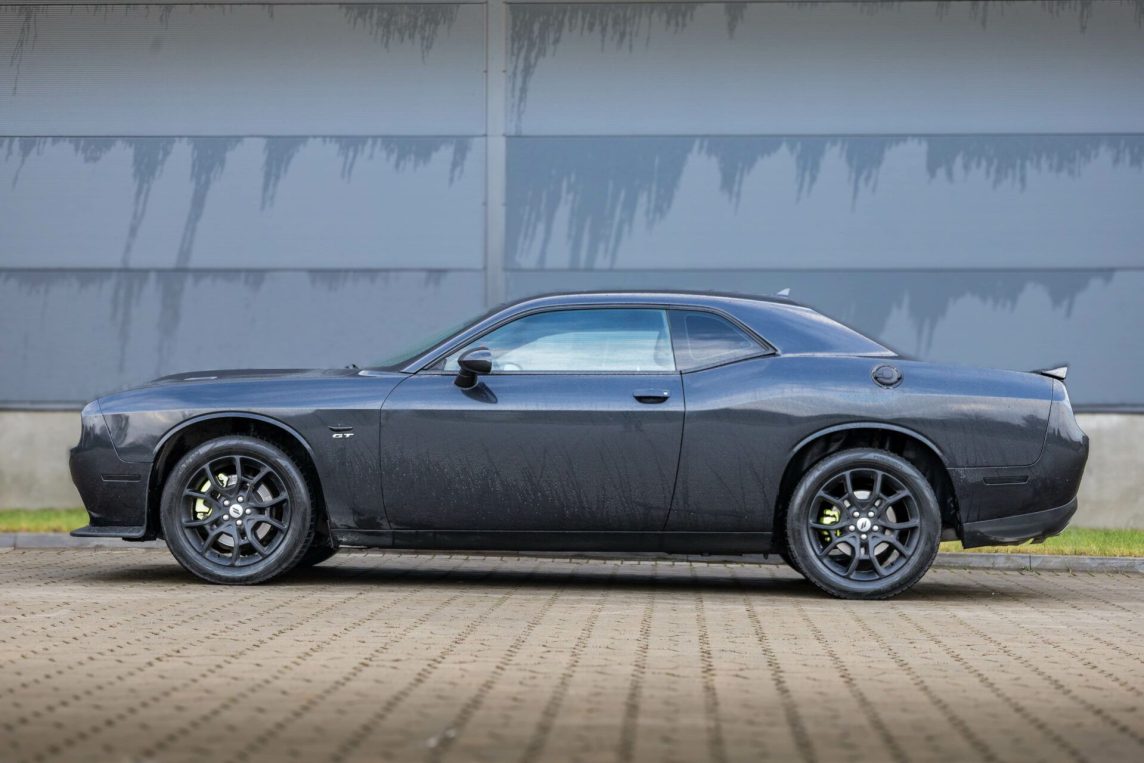 DODGE CHALLENGER