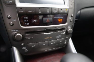 LEXUS IS 220
