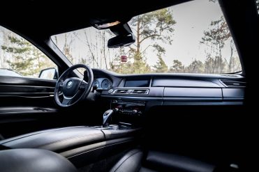 BMW 740