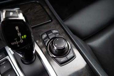 BMW 740