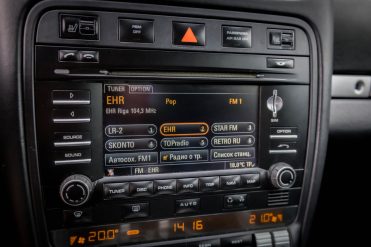PORSCHE CAYENNE