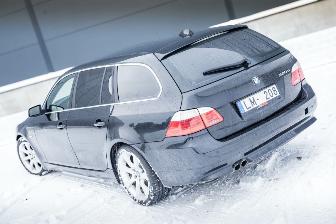 BMW 530