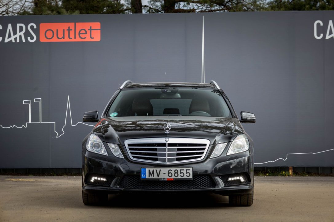 MERCEDES BENZ E350