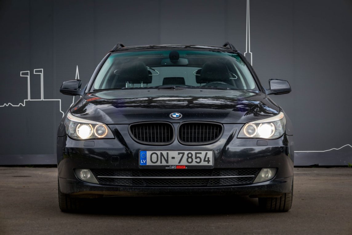 BMW 530