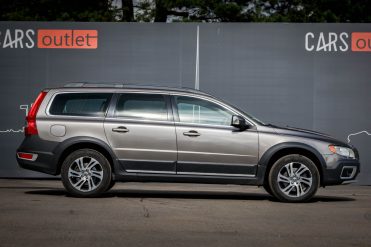 VOLVO XC70