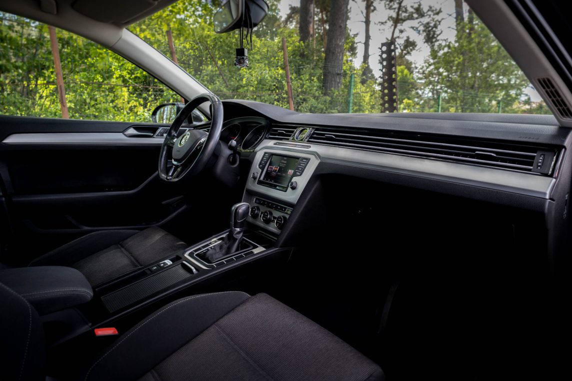 VW PASSAT