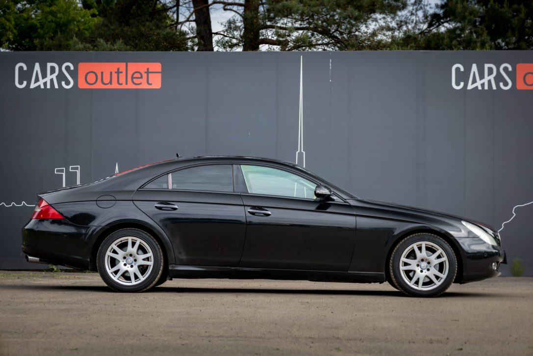 MERCEDES BENZ CLS 320