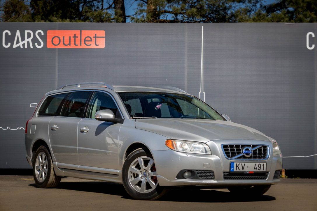 VOLVO V70