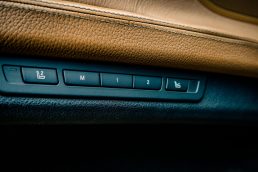 BMW 730