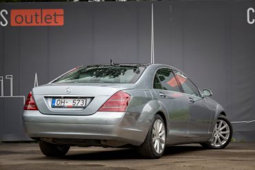 MERCEDES BENZ S320