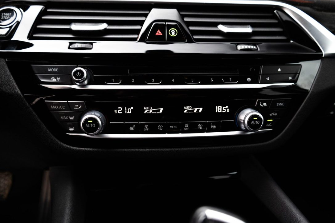 BMW 530I