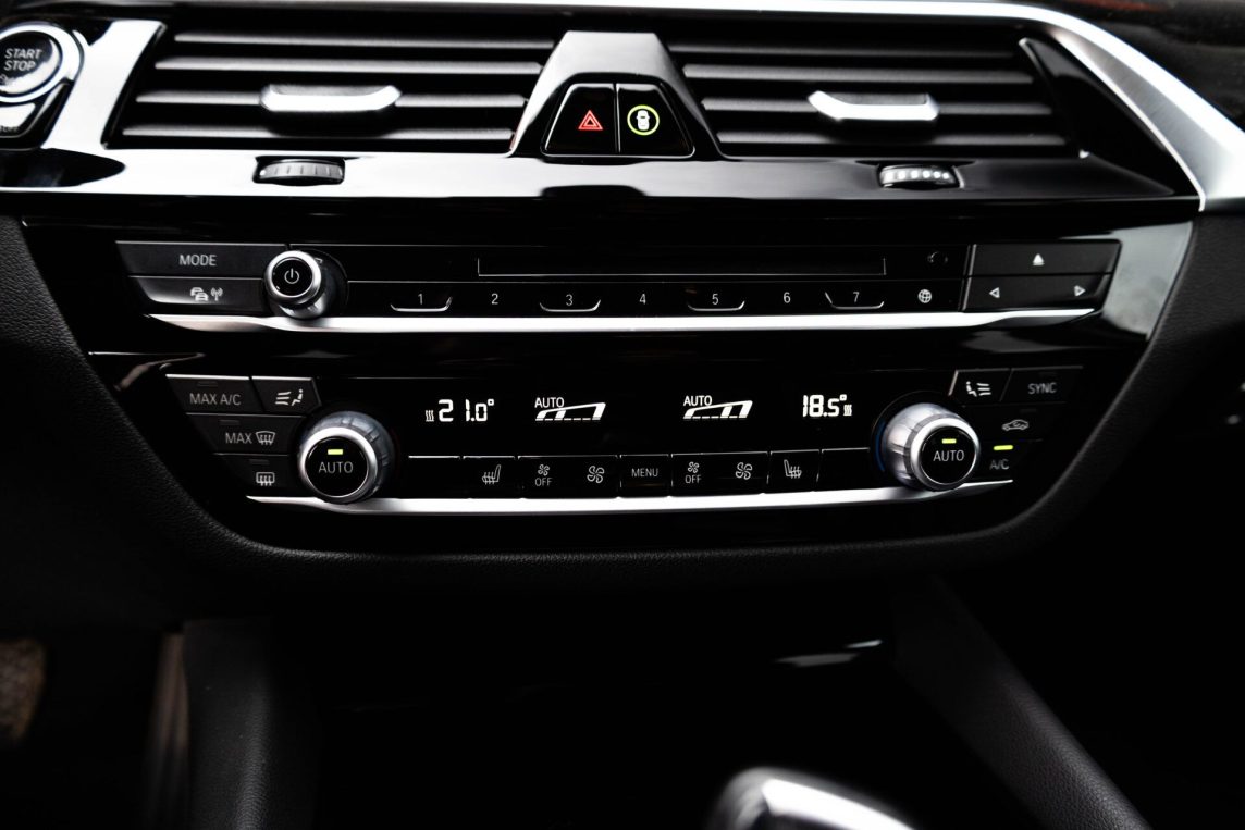 BMW 530I