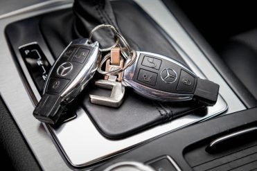 MERCEDES BENZ C 300