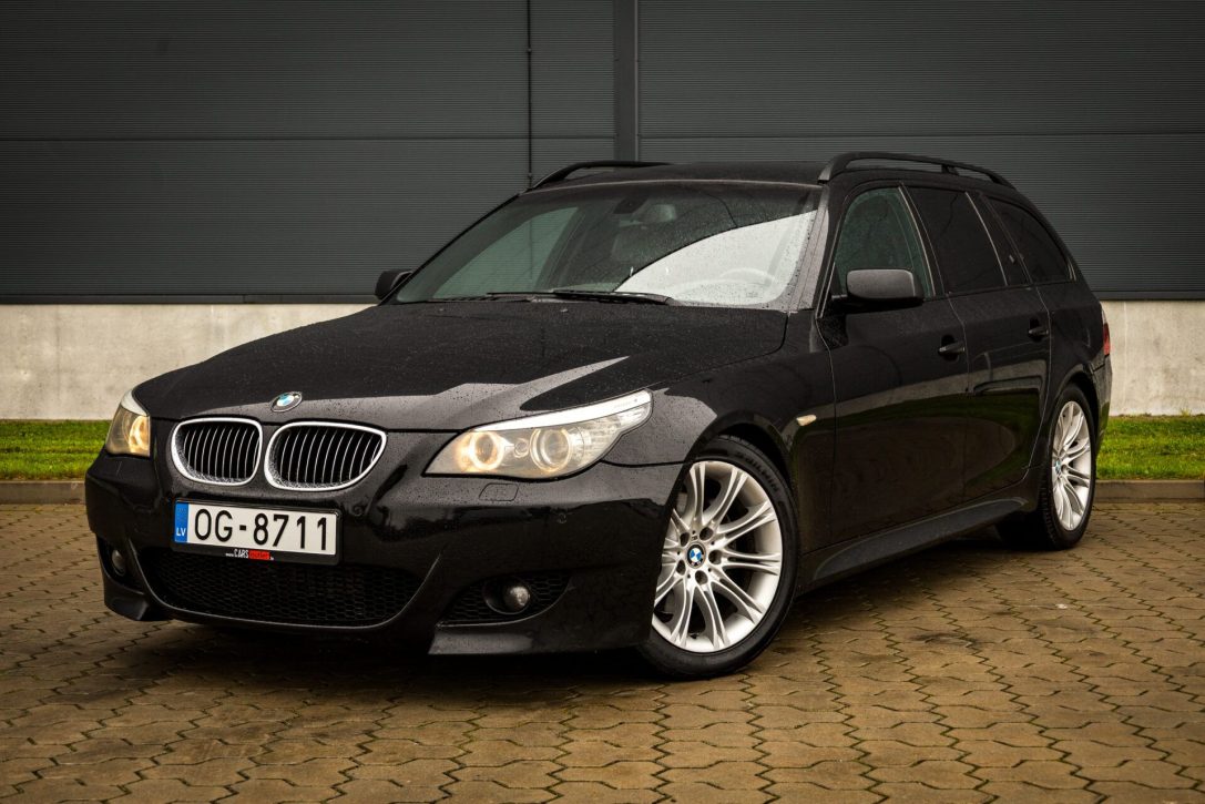 BMW 525
