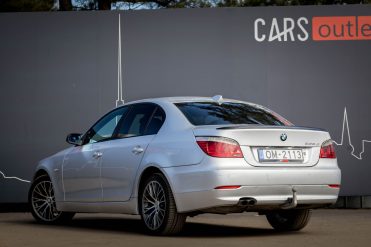 BMW 525