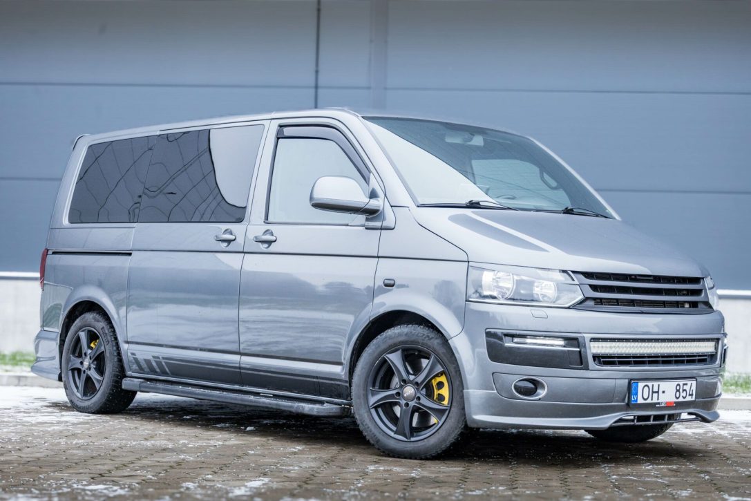 VW MULTIVAN