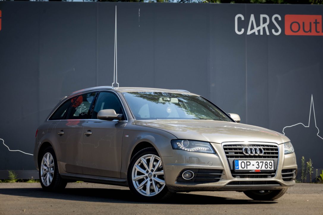 AUDI A4