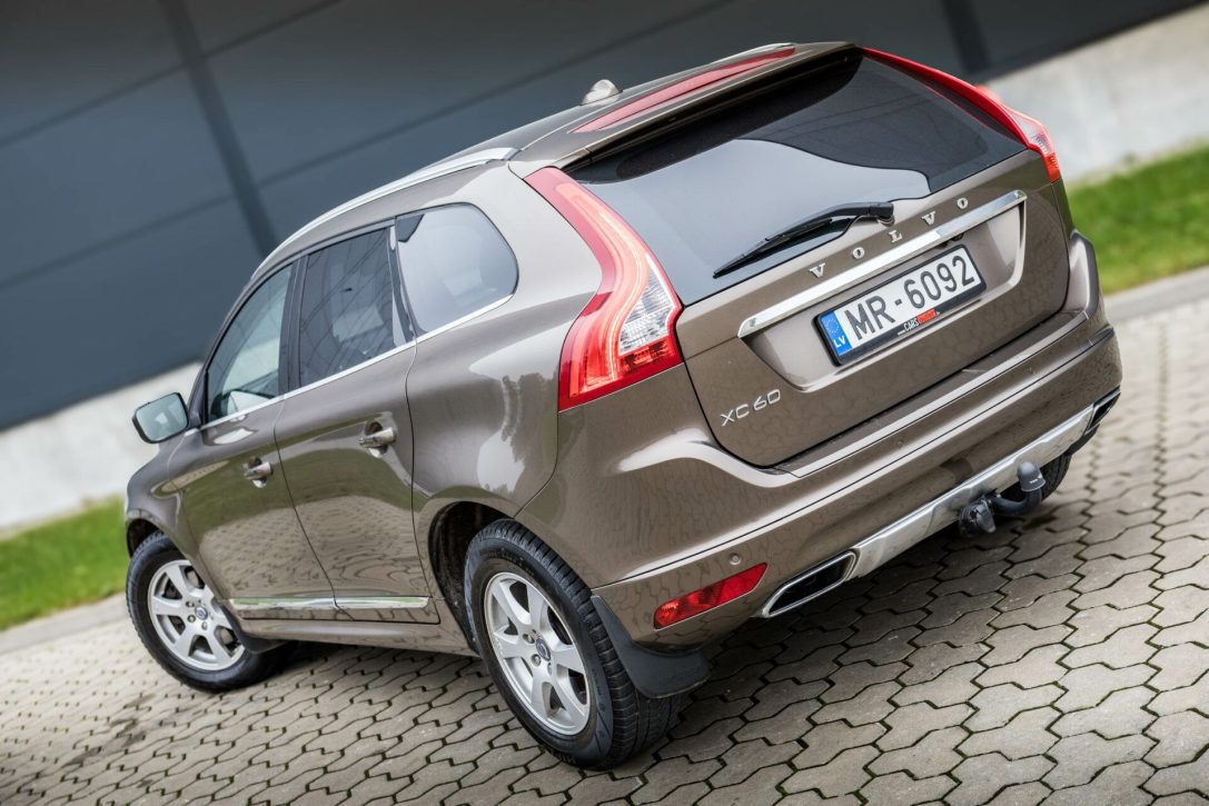 VOLVO XC60