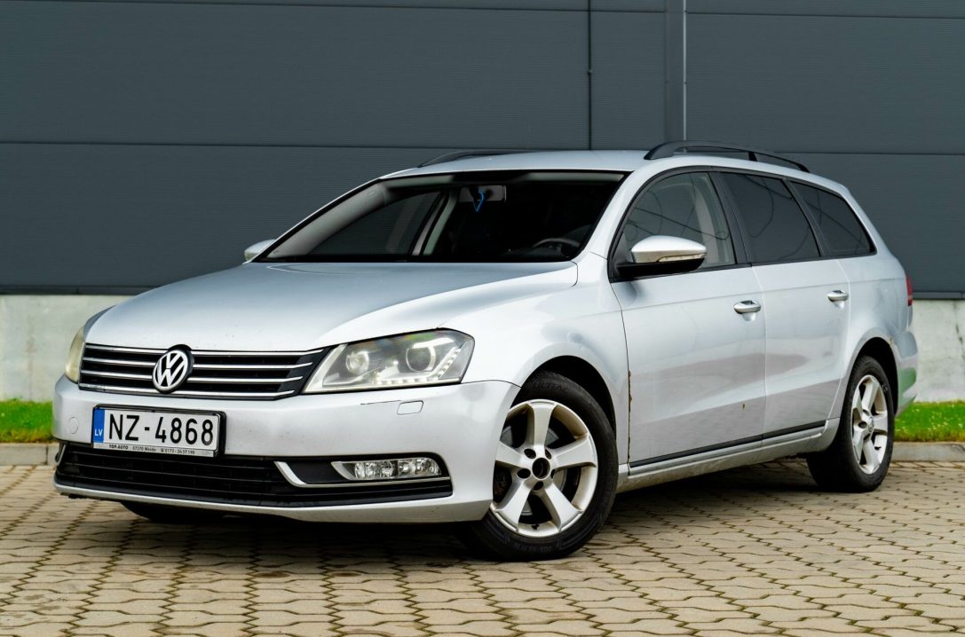 VW PASSAT